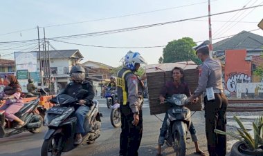 Operasi-Patuh-Semeru-2025-Polres-Pelabuhan-Tanjungperak-Fokus-Tindak-Pelanggaran-Kasat-Mata